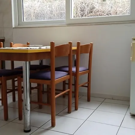 Apartman Mimi *